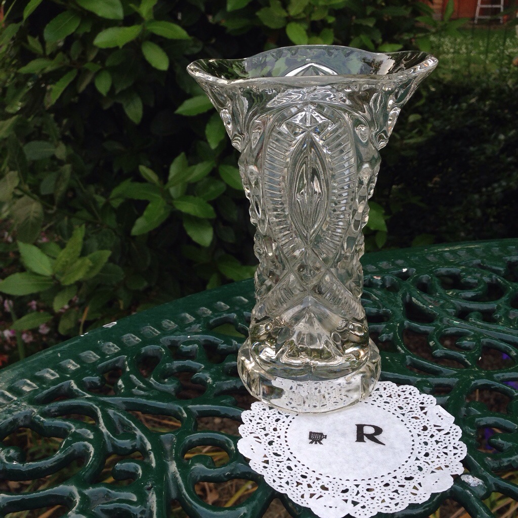 20140521-2245FOTO O<br /><br /><br /><br />
Altezza 17 cm<br /><br /><br /><br />
Diametro imboccatura 6,5 cm36-81936522.jpg